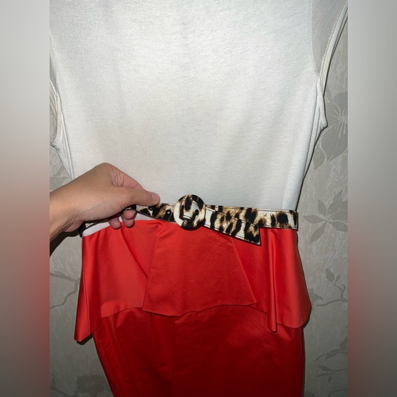 Alice and Olivia dress with belt size 6 - Picture 2 of 3